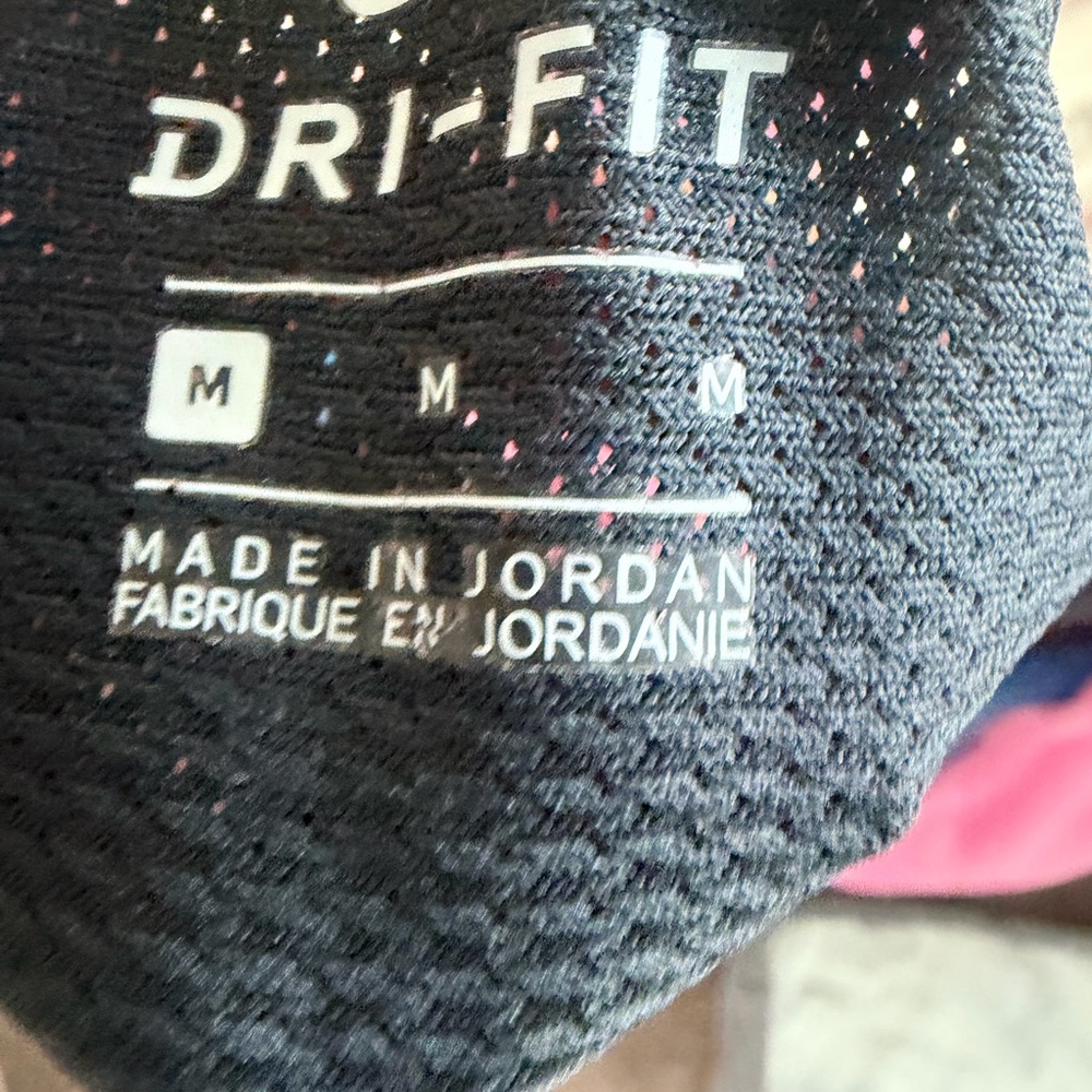 Nike Dri-Fit Racer Back Tank - M - Picture 3 of 3